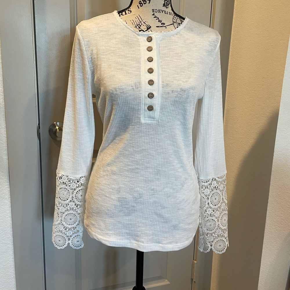 Crochet Lace Hem Sleeve Button Top